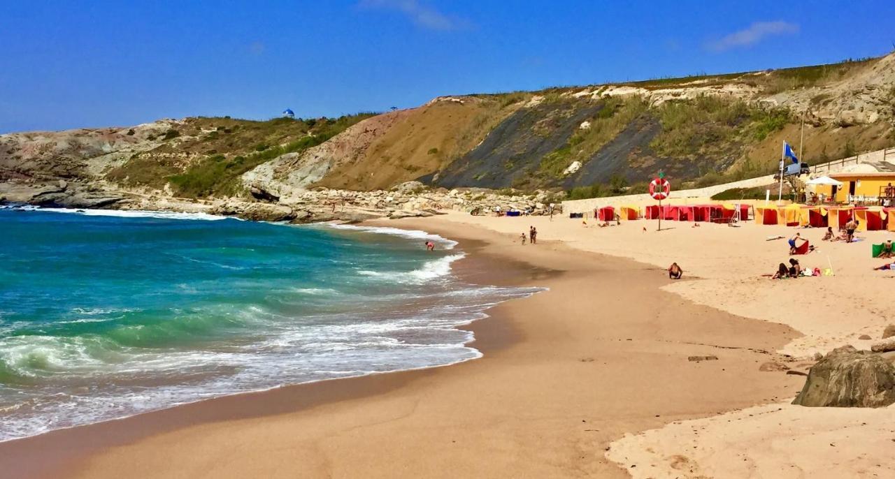 The Whale Beach House Atouguia Da Baleia Exteriör bild